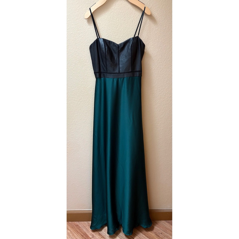 Aidan Mattox Leather Bodice Satin Skirt Gown Emerald Green Black Size 6 Formal